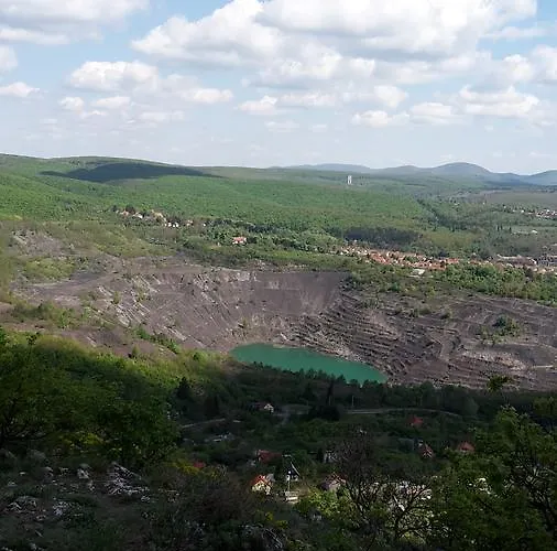 Berg Toboz Panzio Affittacamere Pécs