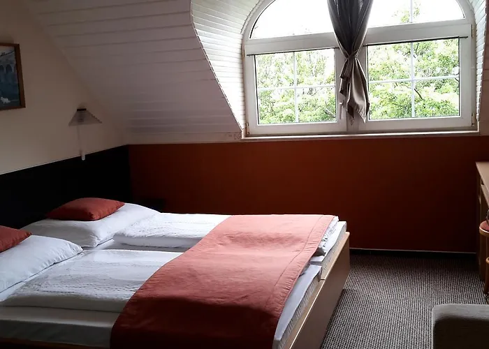 Berg Toboz Panzio 4* Pécs